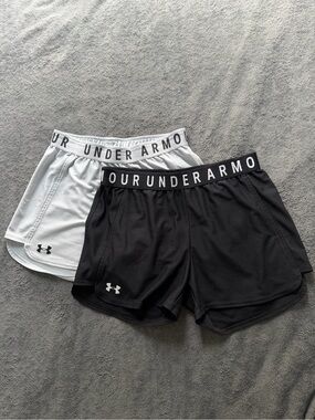 Under Armour High Rise Loose Fit Athletic Short 3” Bundle